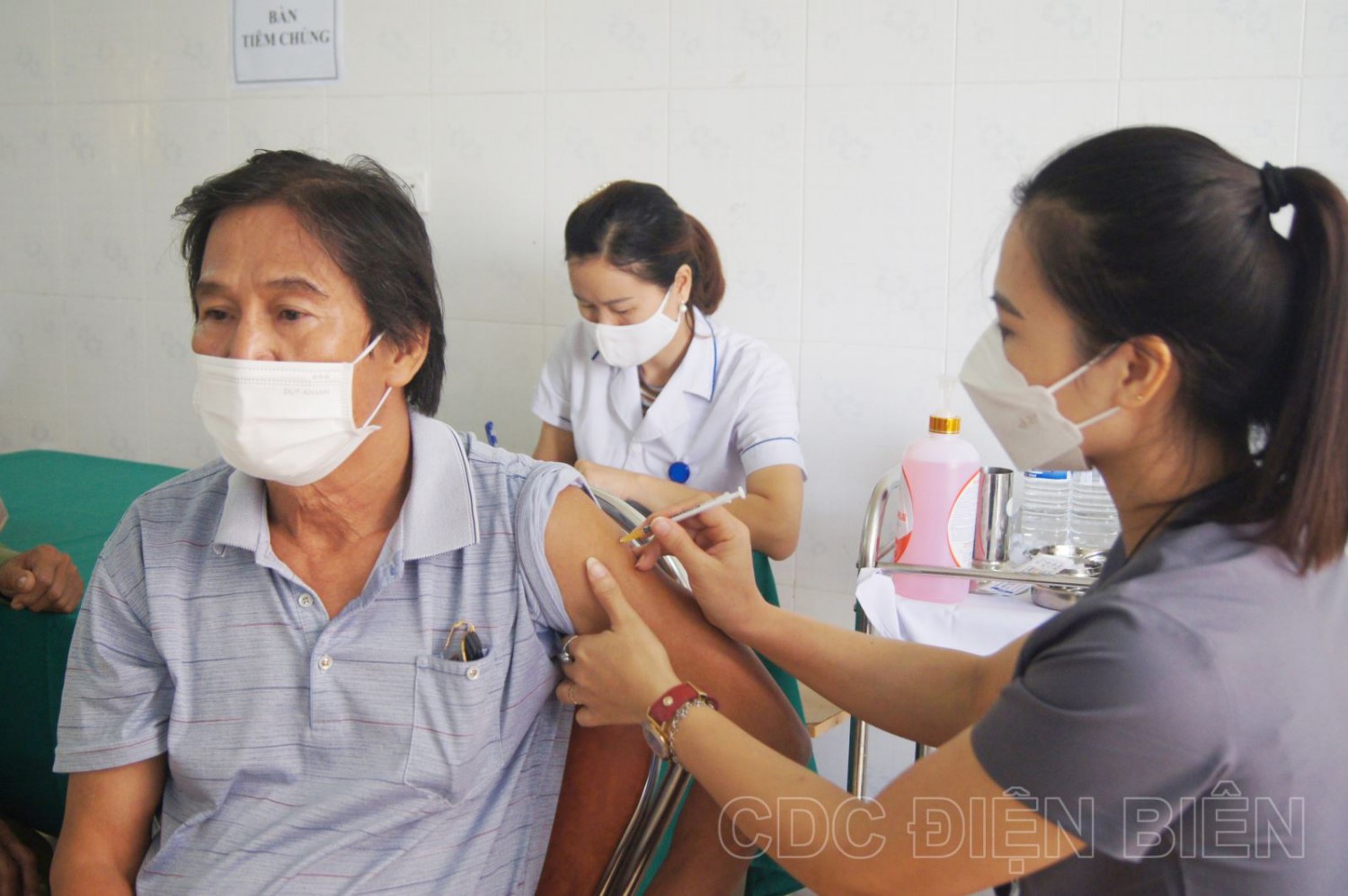 Điện Biên triển khai tiêm chiến dịch tiêm vắc xin phòng COVID-19 đợt 13, năm 2021